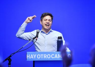 Axel Kicillof en un acto en Ensenada.