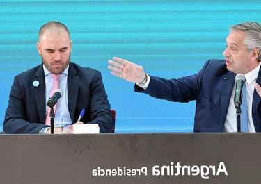 Tras la salida de Feletti, el Presidente mostró al gabinete económico