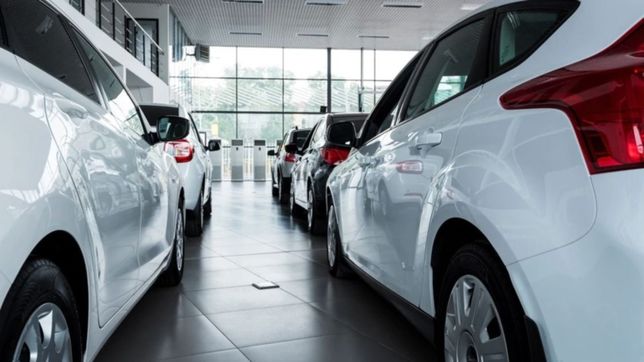 autos, motos y escrituras: la recesion demolio el nucleo duro del consumo m