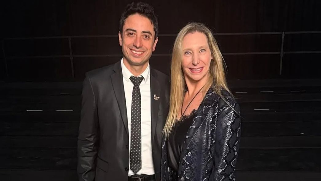 Enzo Fullone y Karina Milei. 