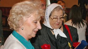 Estela de Carlotto: “Vamos a extrañar a Hebe, personas así llenan la historia”