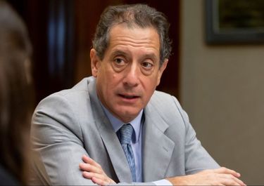 Alberto Fernández citó a Miguel Pesce con el dólar blue en llamas