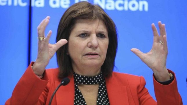 bullrich: ?en argentina el problema no es el dolar alto sino las mafias?