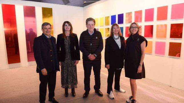 banco ciudad, con carola zech en la inauguracion de arteba 2023
