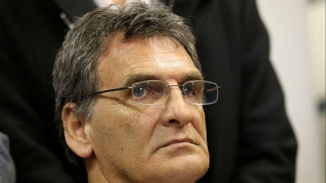 otro gesto verde oliva: macri pide reparacion a victimas de la guerrilla