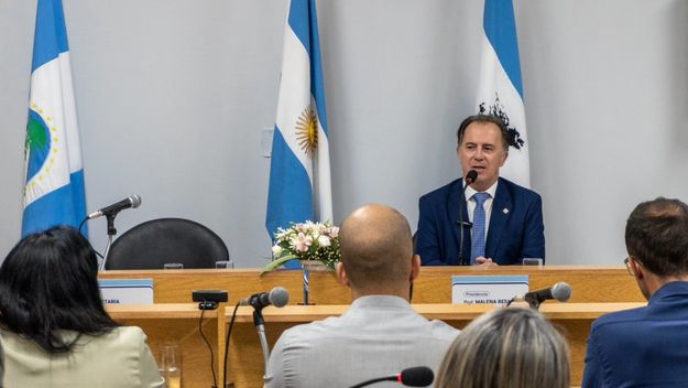 Luis Bertolini, intendente de Plottier, envuelto en una caótica situación y debe responder ante la Justicia de Neuquén.