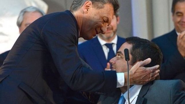 mas respaldo a triaca: macri le da la intervencion del gremio de balcedo