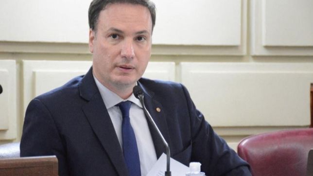 enrico: perotti destrata y discrimina a municipios y comunas de la oposicion