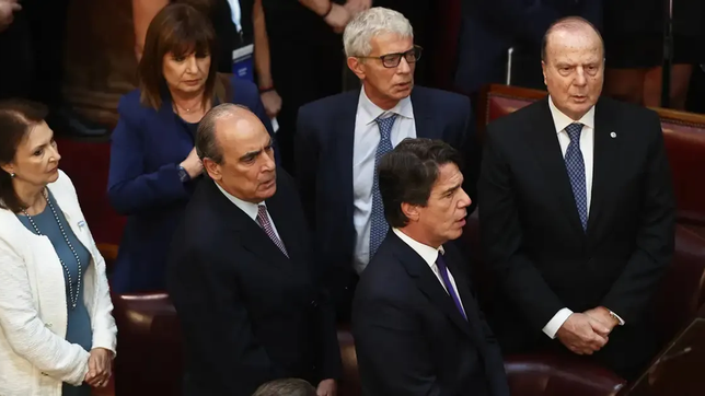 Nicolás Posse y Guillermo Francos, en la Asamblea Legislativa.