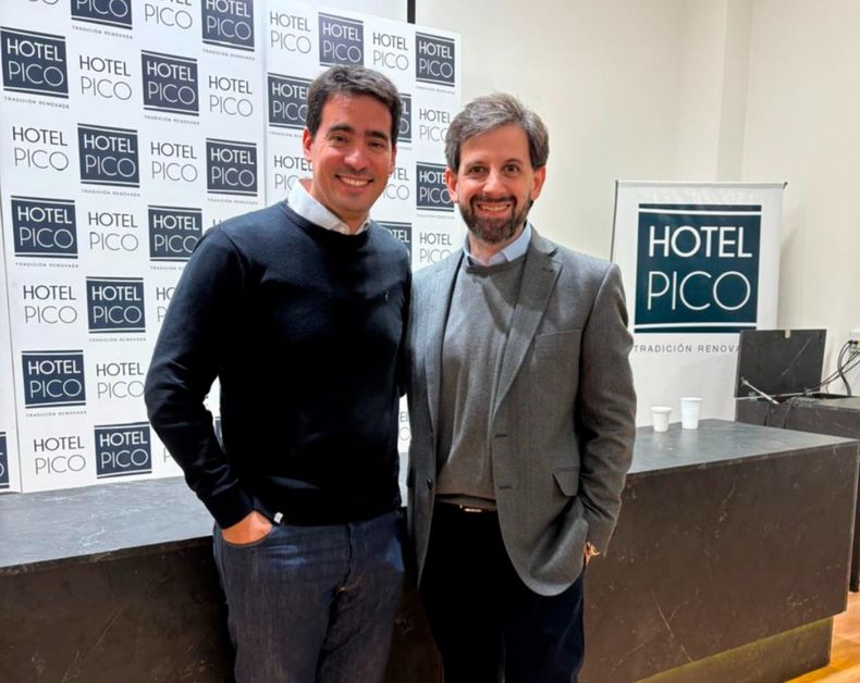 Adrián Ravier junto a Juan Pablo Patterer, otro enemigo íntimo: la interna de La Libertad Avanza en La Pampa es interminable.