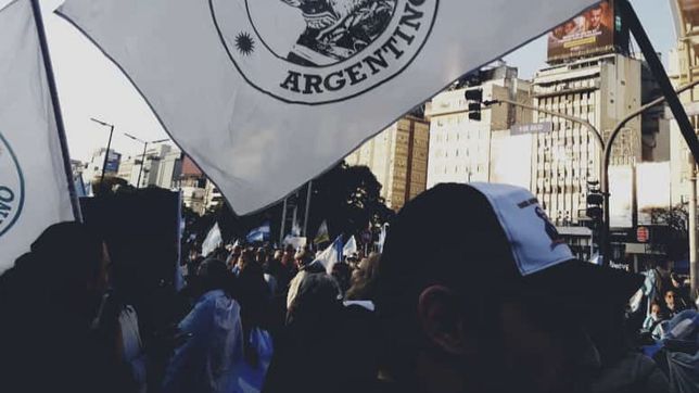 como funciona la julio argentino, la campora libertaria de milei