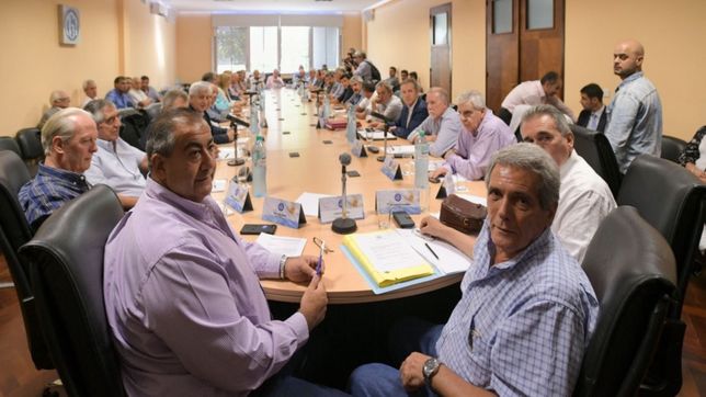 la cgt analiza un paro general contra el ajuste para septiembre