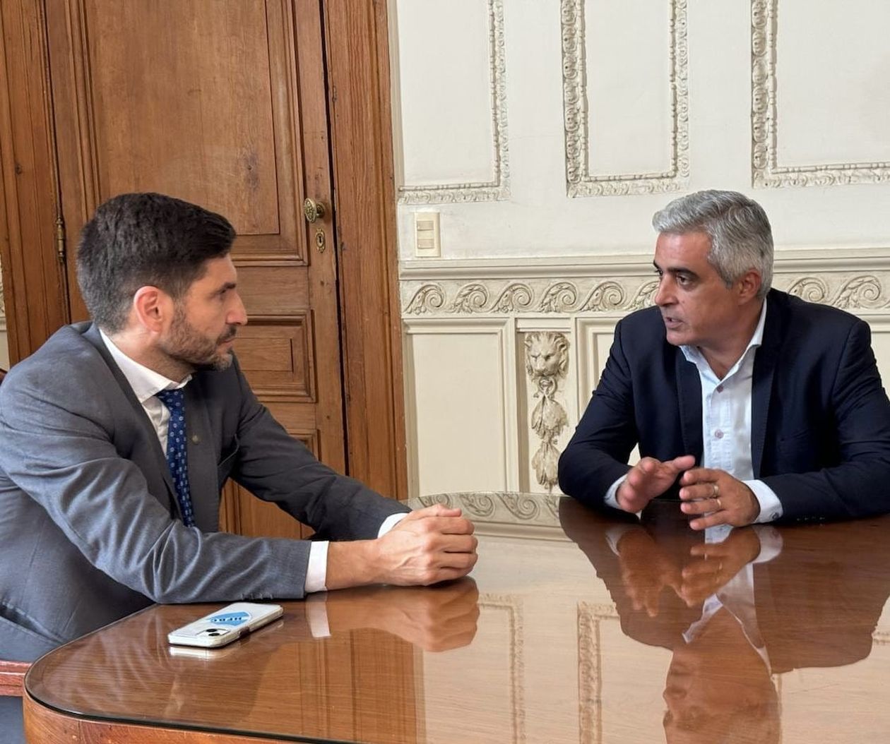 Las tropas que responden a Maximiliano Pullaro y Franco Bartolacci empiezan a rumiar la unidad en la UCR Rosario.