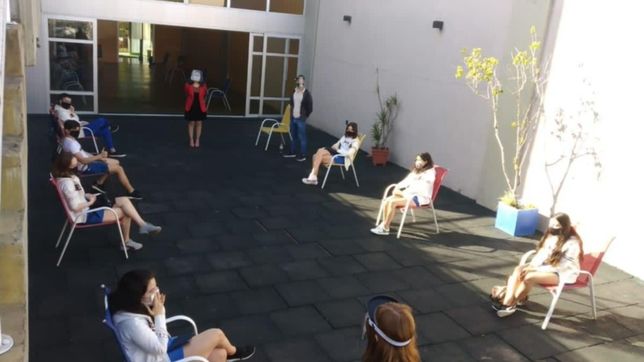 tres de febrero, el primer municipio del conurbano que vuelve a las aulas