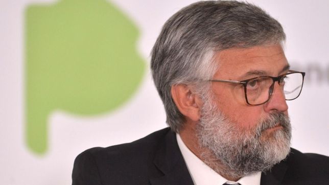 villegas descarto convocar a los estatales que reclaman reapertura de paritarias