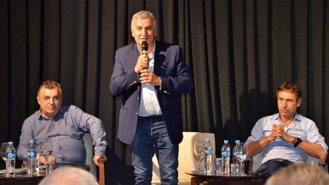 con la reunificacion de bloques en veremos, la ucr poso la unidad en santa fe