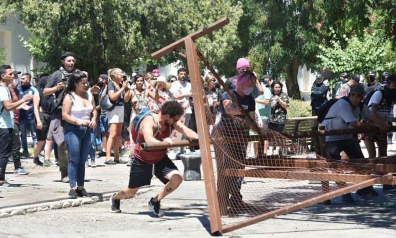 Minería Chubut protestas