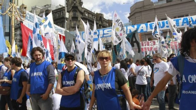 la campora niega la pelea con anibal, que sigue siendo precandidato a gobernador