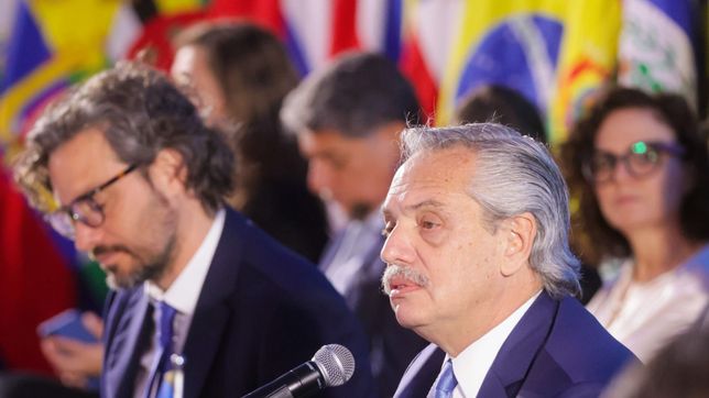 el presidente pidio respeto por la democracia y los procesos electorales