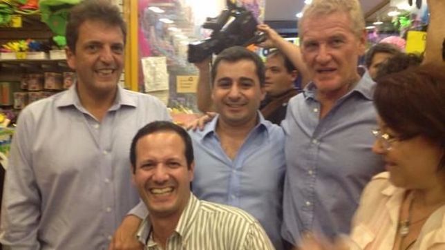 massa paseo por lomas, mientras los mercuri dividieron el juego