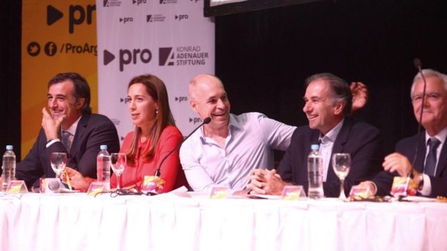 de la cumbre pro salio un mensaje a la ucr: el candidato es macri de la cumbre pro salio un mensaje a la ucr: el candidato es macri