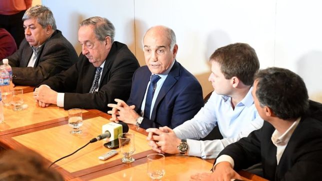 en su ultimo dia como gobernador, salvador comando reunion con intendentes