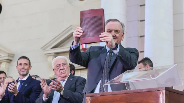 Santa Fe: Unidos acelera reuniones, pero el proyecto de la Ley de Municipios sigue verde