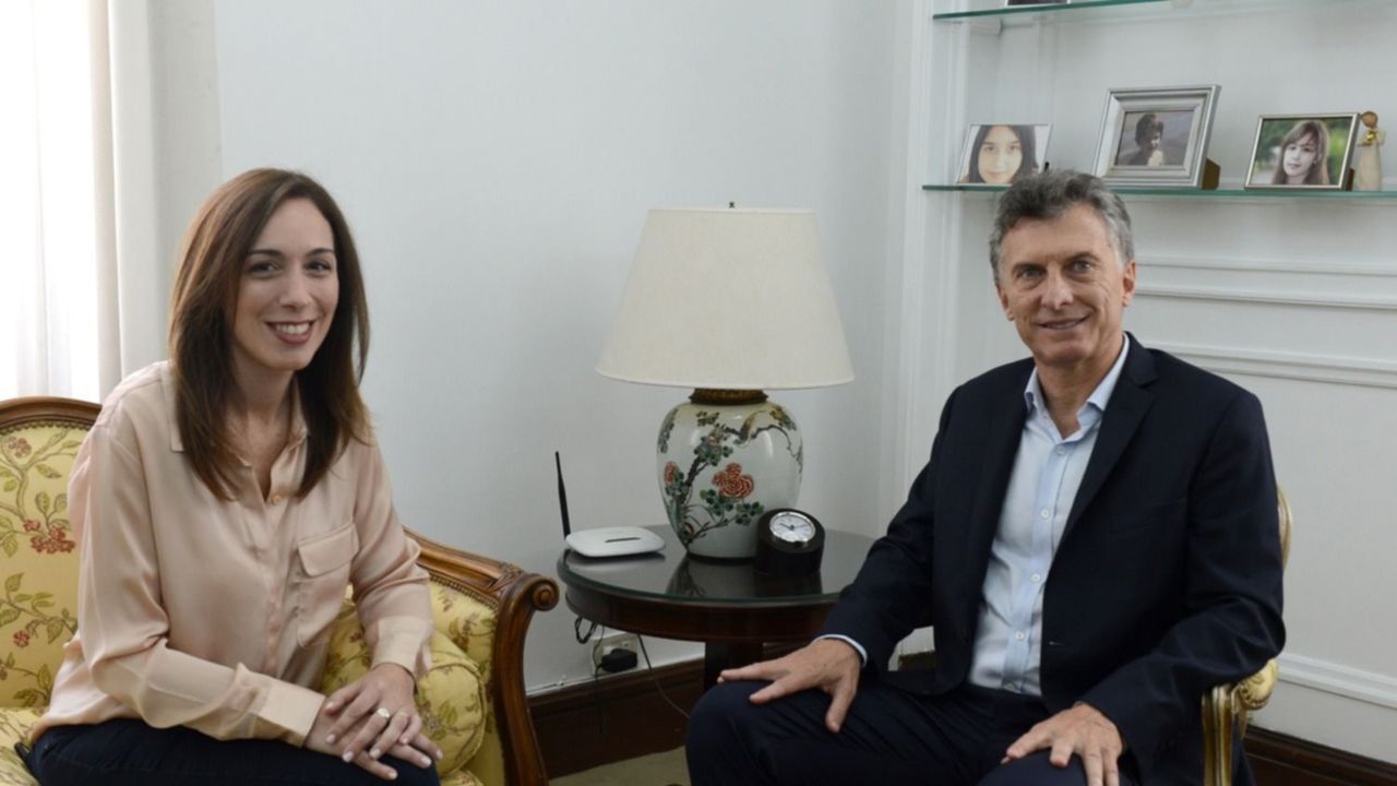 Macri participa de la reunión de gabinete de Vidal en La Plata
