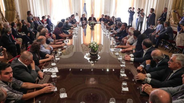 ahora 24: la agenda estival de la politica se acomoda al ritmo de fernandez