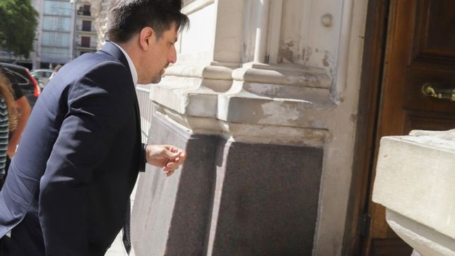 trotta, el que se borro y volvio dibujado