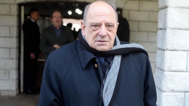 mar del plata: jugando en soledad, arroyo borro a su hijo de la lista