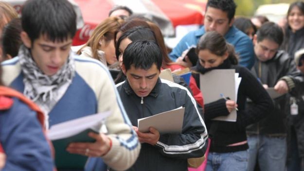 La desocupación cayó al 7,2% en el cuatro trimestre de 2017