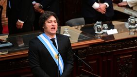 Javier Milei en el Congreso, el nido de ratas. 
