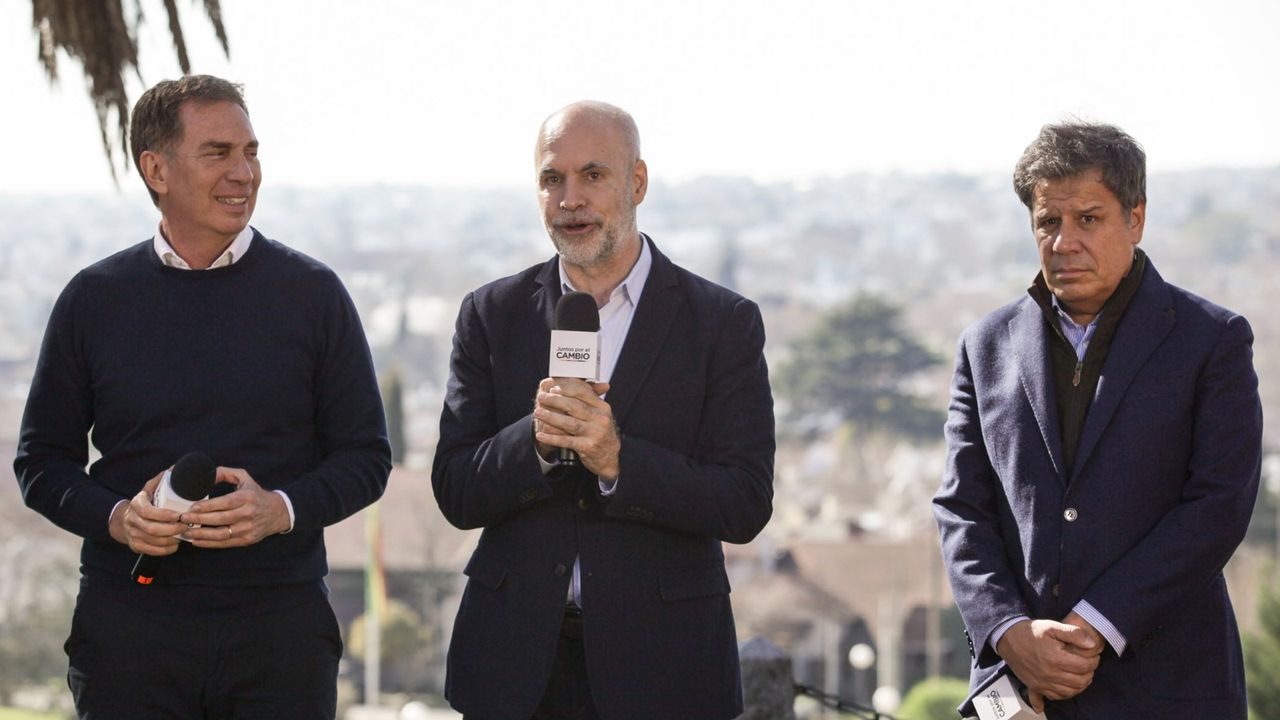 Manes: Apoyo el proyecto de Horacio presidente y Santilli gobernador