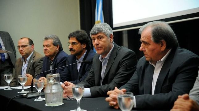 por 60 dias, compensaran a tamberos con 65 centavos por litro