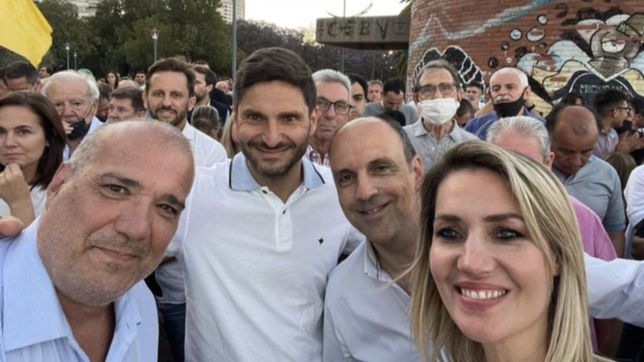 quienes se anotan en el gran frente opositor santafesino