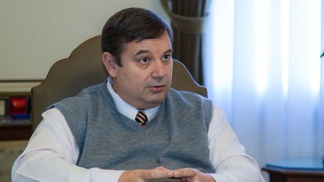 cuando dicen que la universidad del litoral es radical se equivocan