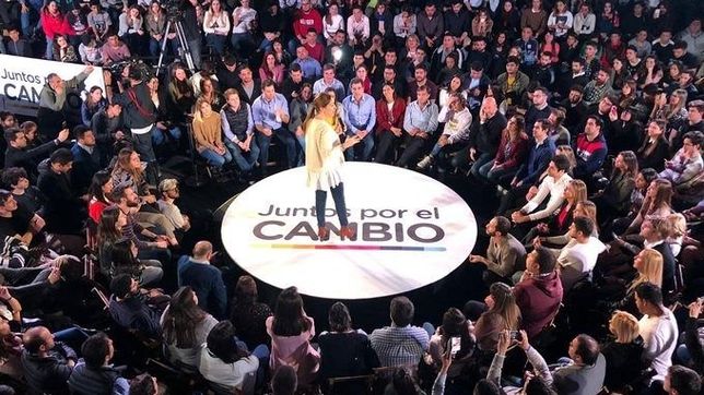 triaca, gremios y un ejercito de voluntarios para cuidar los votos de vidal