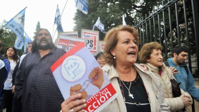 docentes presentaron en la justicia mas de 3 mil caratulas de ceses de oficio