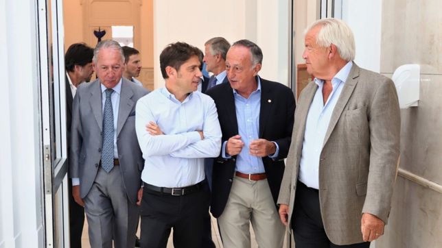 la seduccion desarrollista que estrecho las manos de kicillof y la uia