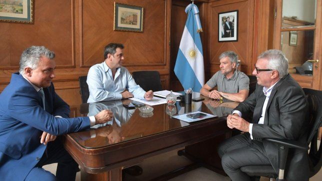 Reunión entre Lisandro Catalán, Gerardo Zamora y Juan Zabaleta, en Casa Rosada.