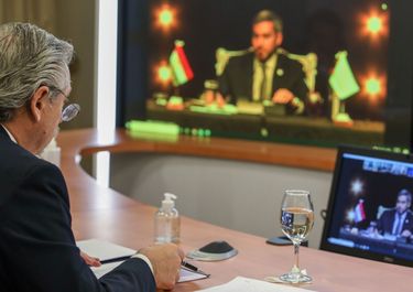 Prudente distancia: el Mercosur expuso sus grietas, con Fernández contra todos