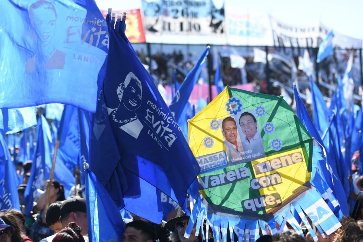 Kicillof - Massa, cierre de campaña en Arsenal