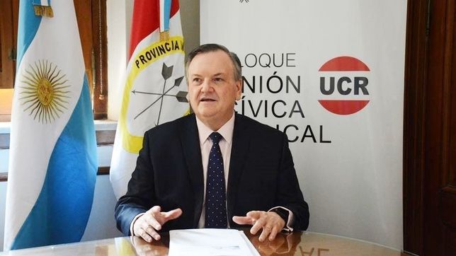 Felipe Michlig, presidente de la UCR santafesina, busca enderezar el barco para que llegue a buen puerto.