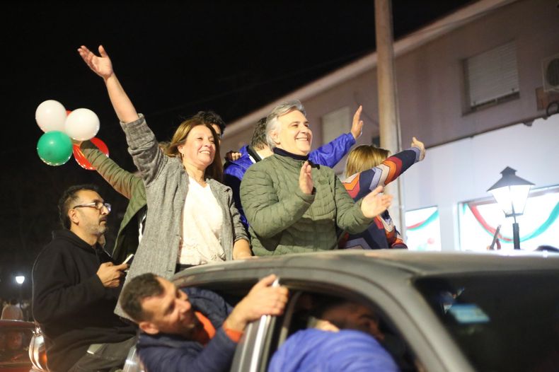 llaryora nanini caravana.jpg