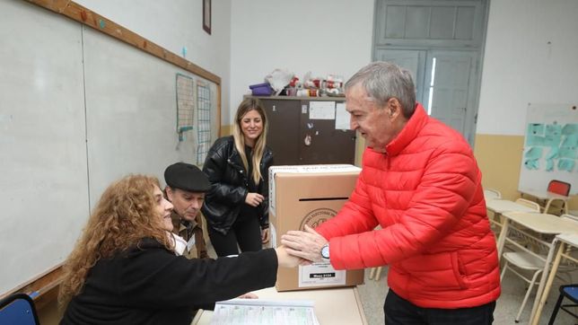 schiaretti voto con las viejas cabalas del nuevo peronismo cordobes