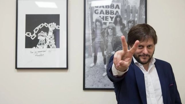 cfk le puso un 10 a santoro