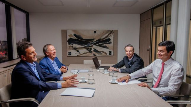 los cuatro ases en las mangas del pj soft