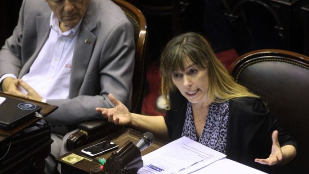 El FdT busca recaudar U$S 70.000 millones con el impuesto a los bienes fugados