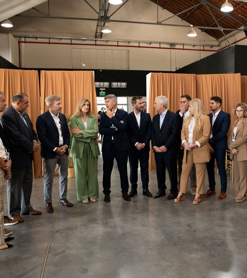 Los intendentes se plantaron contra el ajuste de Javier Milei. La caja no cierra.